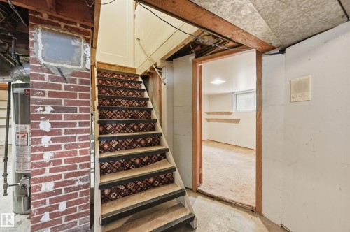 11019 126 Street, Edmonton, AB - Indoor Photo Showing Other Room