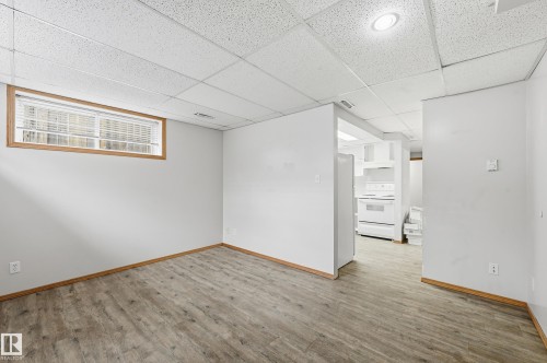 11019 126 Street, Edmonton, AB - Indoor Photo Showing Kitchen With Double Sink