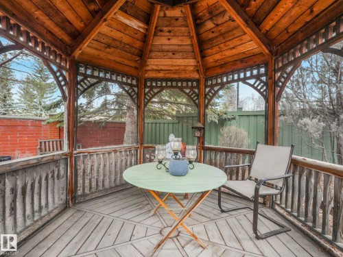 110 Weaver Drive, Edmonton, AB - Outdoor With Deck Patio Veranda With Exterior