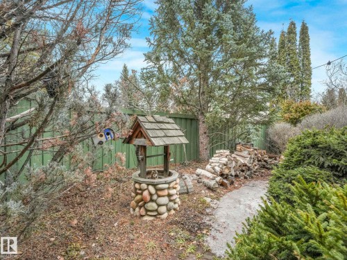 110 Weaver Drive, Edmonton, AB - Outdoor