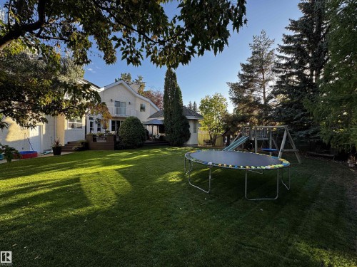 110 Weaver Drive, Edmonton, AB - Outdoor