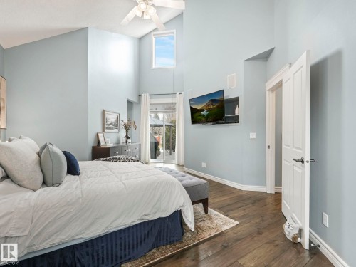 110 Weaver Drive, Edmonton, AB - Indoor Photo Showing Bedroom
