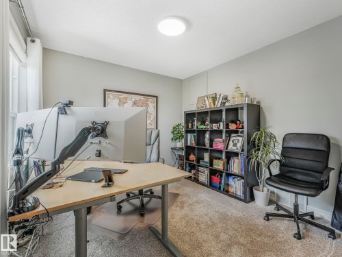 110 Weaver Drive, Edmonton, AB - Indoor Photo Showing Office