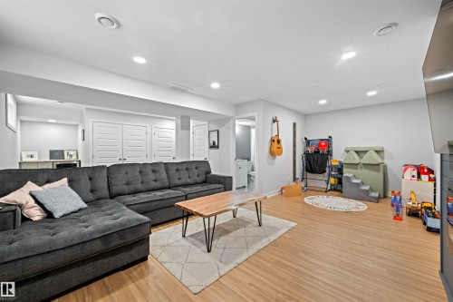 17072 81 Street, Edmonton, AB - Indoor Photo Showing Other Room
