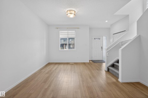 1265 Rosenthal Boulevard, Edmonton, AB - Indoor Photo Showing Other Room