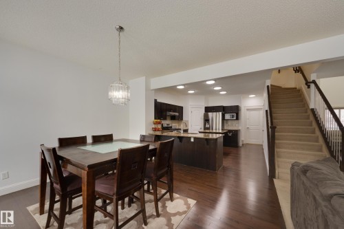6131 10 Avenue, Edmonton, AB - Indoor Photo Showing Dining Room