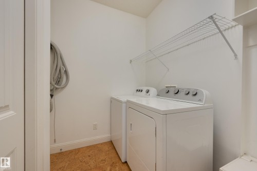6131 10 Avenue, Edmonton, AB - Indoor Photo Showing Laundry Room