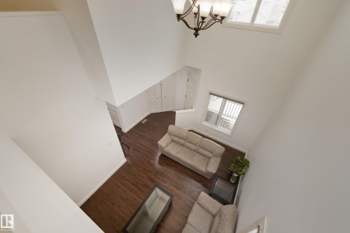 6131 10 Avenue, Edmonton, AB - Indoor Photo Showing Other Room