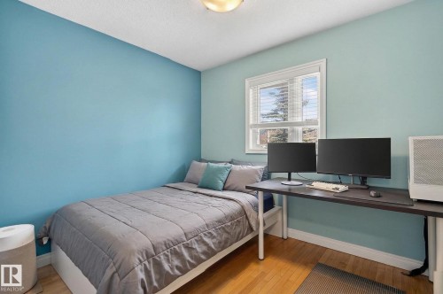 4 Dorset Place, St. Albert, AB - Indoor Photo Showing Bedroom
