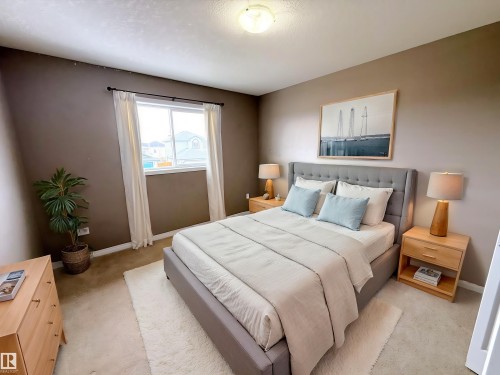 87 Haney Landing, Spruce Grove, AB - Indoor Photo Showing Bedroom