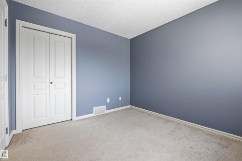 125 Rue Masson, Beaumont, AB - Indoor Photo Showing Other Room