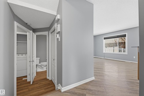 125 Rue Masson, Beaumont, AB - Indoor Photo Showing Other Room