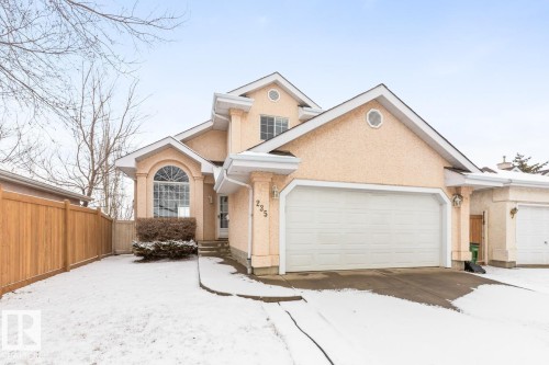 235 River Point(E), Edmonton, AB - Outdoor