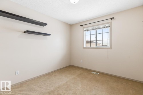 235 River Point(E), Edmonton, AB - Indoor Photo Showing Other Room