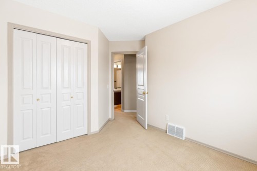 235 River Point(E), Edmonton, AB - Indoor