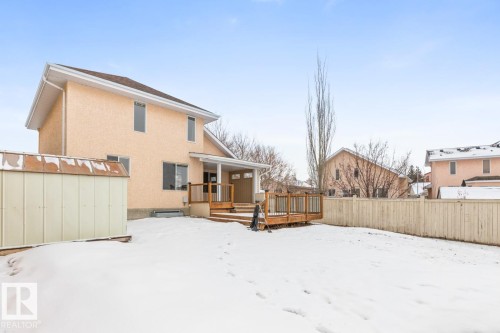 235 River Point(E), Edmonton, AB - Outdoor