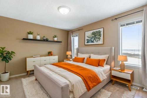 235 River Point(E), Edmonton, AB - Indoor Photo Showing Bedroom