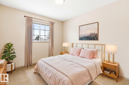 235 River Point(E), Edmonton, AB - Indoor Photo Showing Bedroom