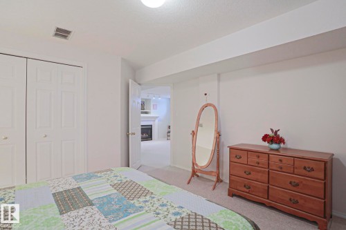 116 Maisonette Village, Leduc, AB - Indoor Photo Showing Bedroom