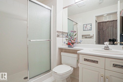 116 Maisonette Village, Leduc, AB - Indoor Photo Showing Bathroom
