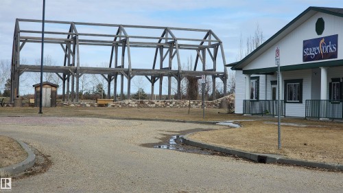 Located just a short drive away there is much to see during the summer months! - 116 Maisonette Village, Leduc, AB - Outdoor