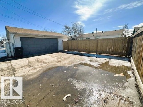 5504 94A Avenue, Edmonton, AB - Outdoor