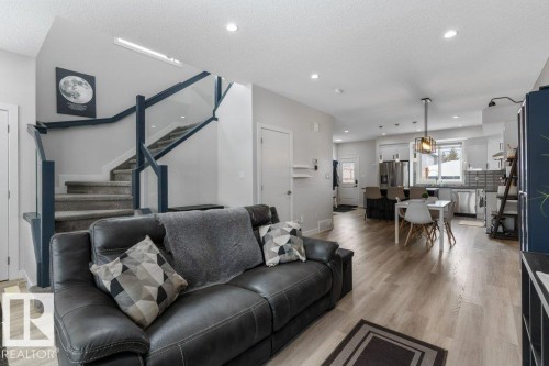 11029 150 Street, Edmonton, AB - Indoor Photo Showing Living Room