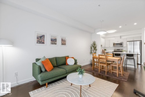 307 8730 82 Avenue, Edmonton, AB - Indoor Photo Showing Living Room
