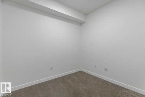 307 8730 82 Avenue, Edmonton, AB - Indoor Photo Showing Other Room
