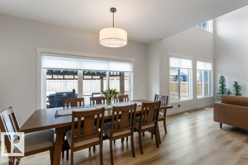 102 Edgefield Way, St. Albert, AB - Indoor Photo Showing Dining Room