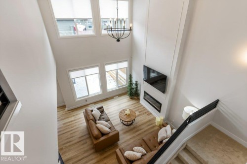 102 Edgefield Way, St. Albert, AB - Indoor Photo Showing Other Room