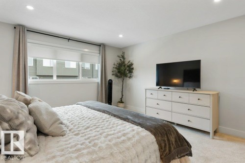 102 Edgefield Way, St. Albert, AB - Indoor Photo Showing Bedroom