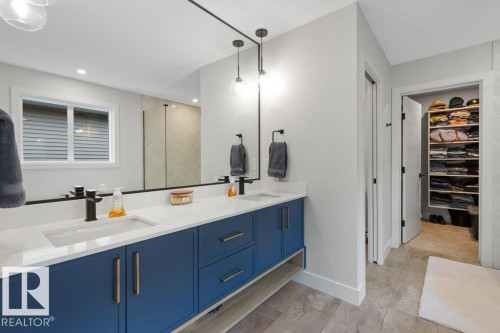 102 Edgefield Way, St. Albert, AB - Indoor Photo Showing Other Room