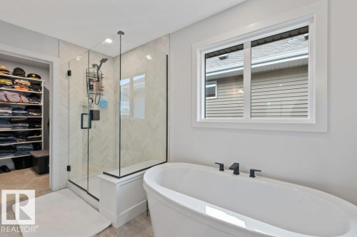 102 Edgefield Way, St. Albert, AB - Indoor Photo Showing Bathroom