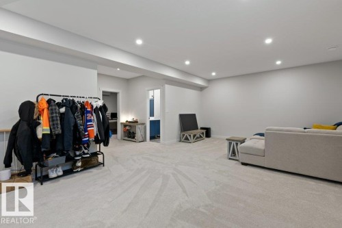 102 Edgefield Way, St. Albert, AB - Indoor