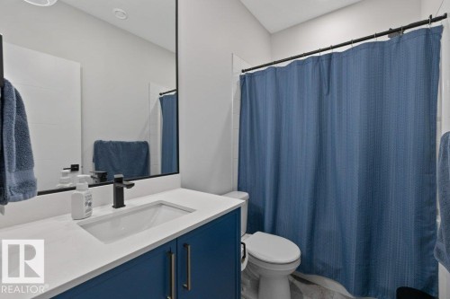 102 Edgefield Way, St. Albert, AB - Indoor Photo Showing Bathroom
