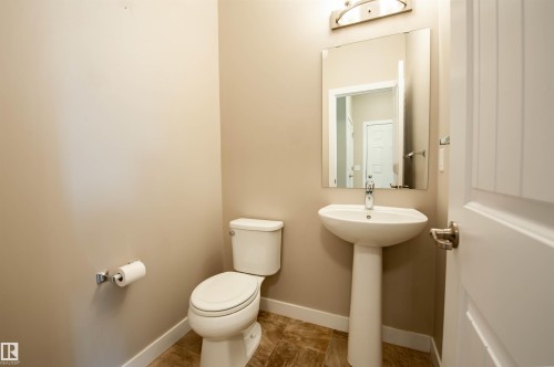 2327 84 Street, Edmonton, AB - Indoor Photo Showing Bathroom