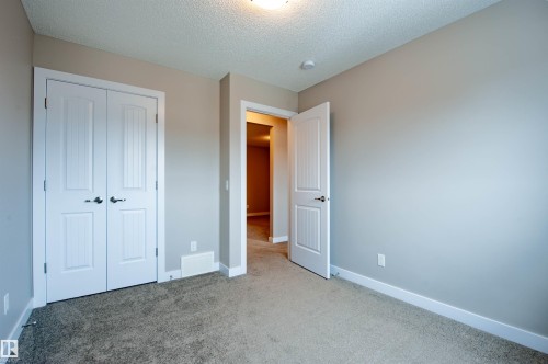 2327 84 Street, Edmonton, AB - Indoor