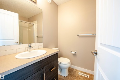 2327 84 Street, Edmonton, AB - Indoor Photo Showing Bathroom