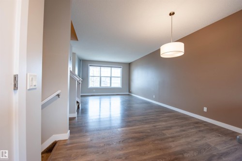 2327 84 Street, Edmonton, AB - Indoor Photo Showing Other Room