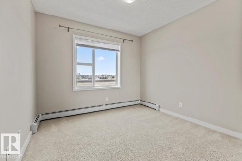 412 320 Ambleside Link Link, Edmonton, AB - Indoor Photo Showing Other Room