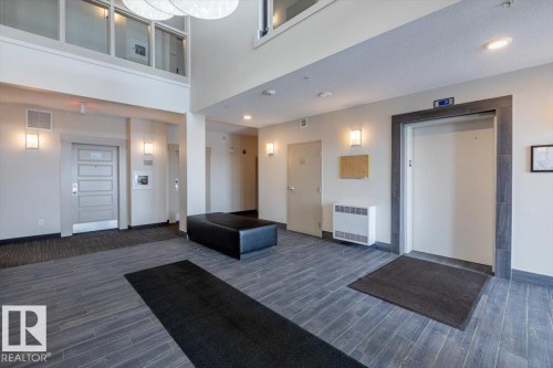 412 320 Ambleside Link Link, Edmonton, AB - Indoor Photo Showing Other Room