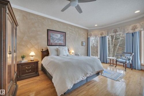 615 Twin Brooks Bend, Edmonton, AB - Indoor Photo Showing Bedroom