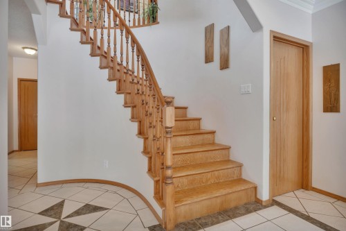 615 Twin Brooks Bend, Edmonton, AB - Indoor Photo Showing Other Room