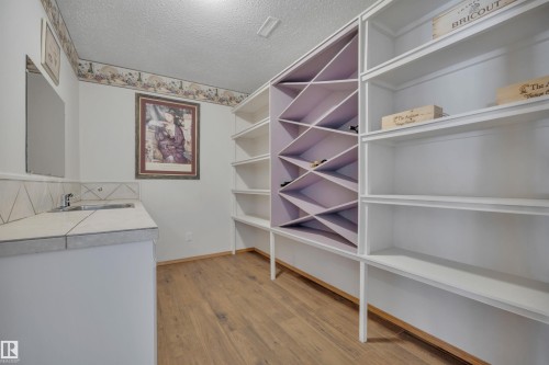 615 Twin Brooks Bend, Edmonton, AB - Indoor With Storage