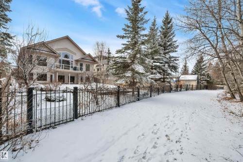 615 Twin Brooks Bend, Edmonton, AB - Outdoor