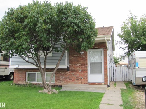 Main 4907 32 Avenue, Edmonton, AB - Outdoor