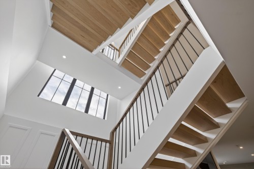 10342 138 Street, Edmonton, AB - Indoor Photo Showing Other Room