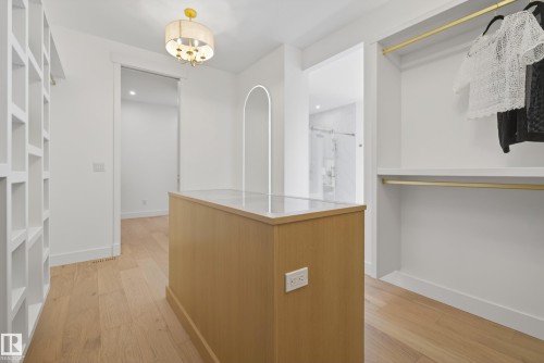 10342 138 Street, Edmonton, AB - Indoor