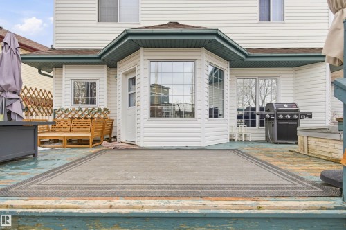 582 Glenwright Crescent, Edmonton, AB - Outdoor